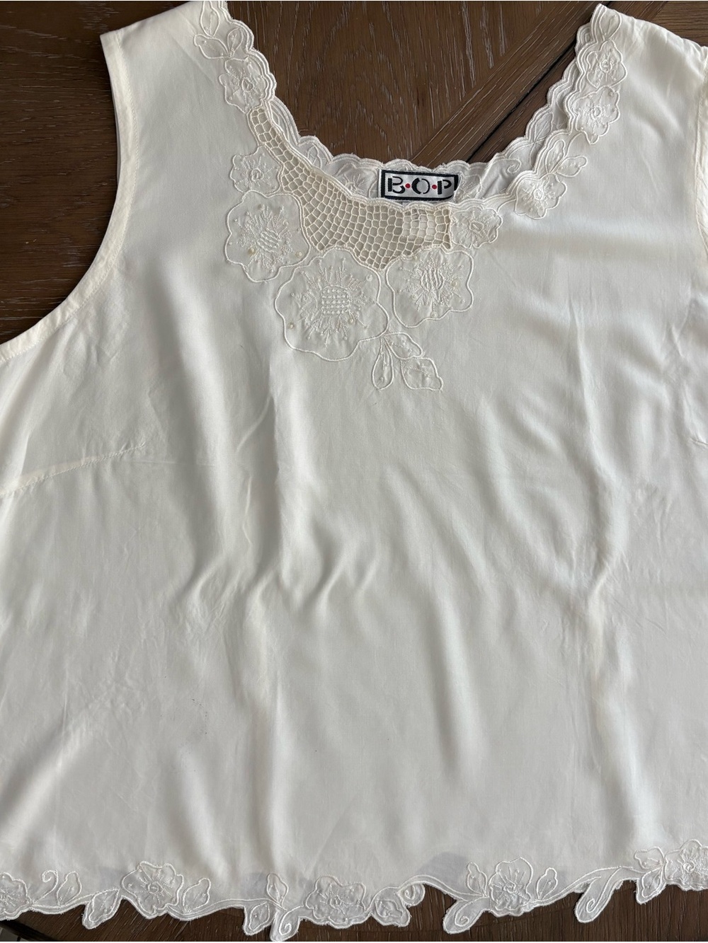 Cream Lace-Trim Sleeveless Camisole
